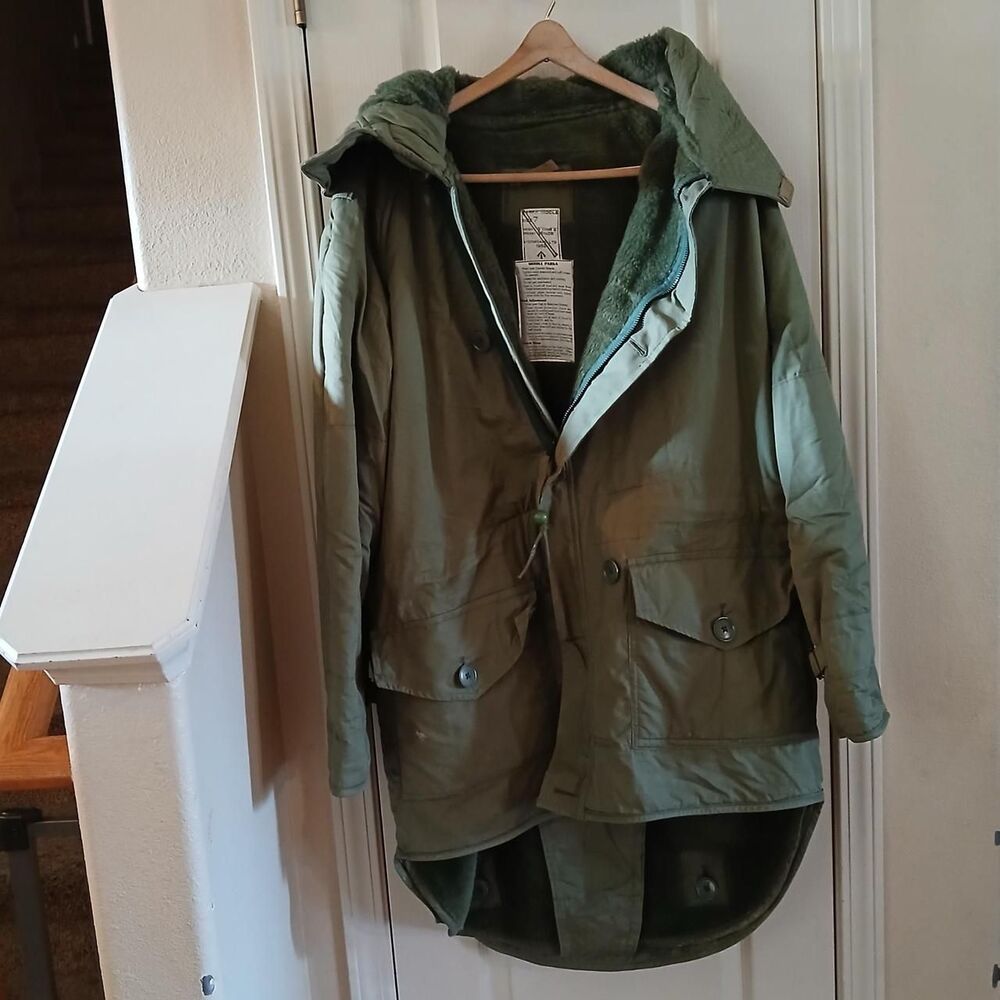 VTG 1952 Korean War US Army M-1947 (M47) Khaki Green Lined Fishtail Parka Coat